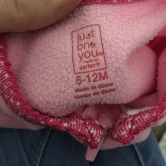 Adorable little girls jammies - Picture 5 of 7